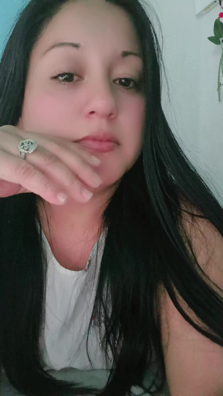 @Lara Aguilar