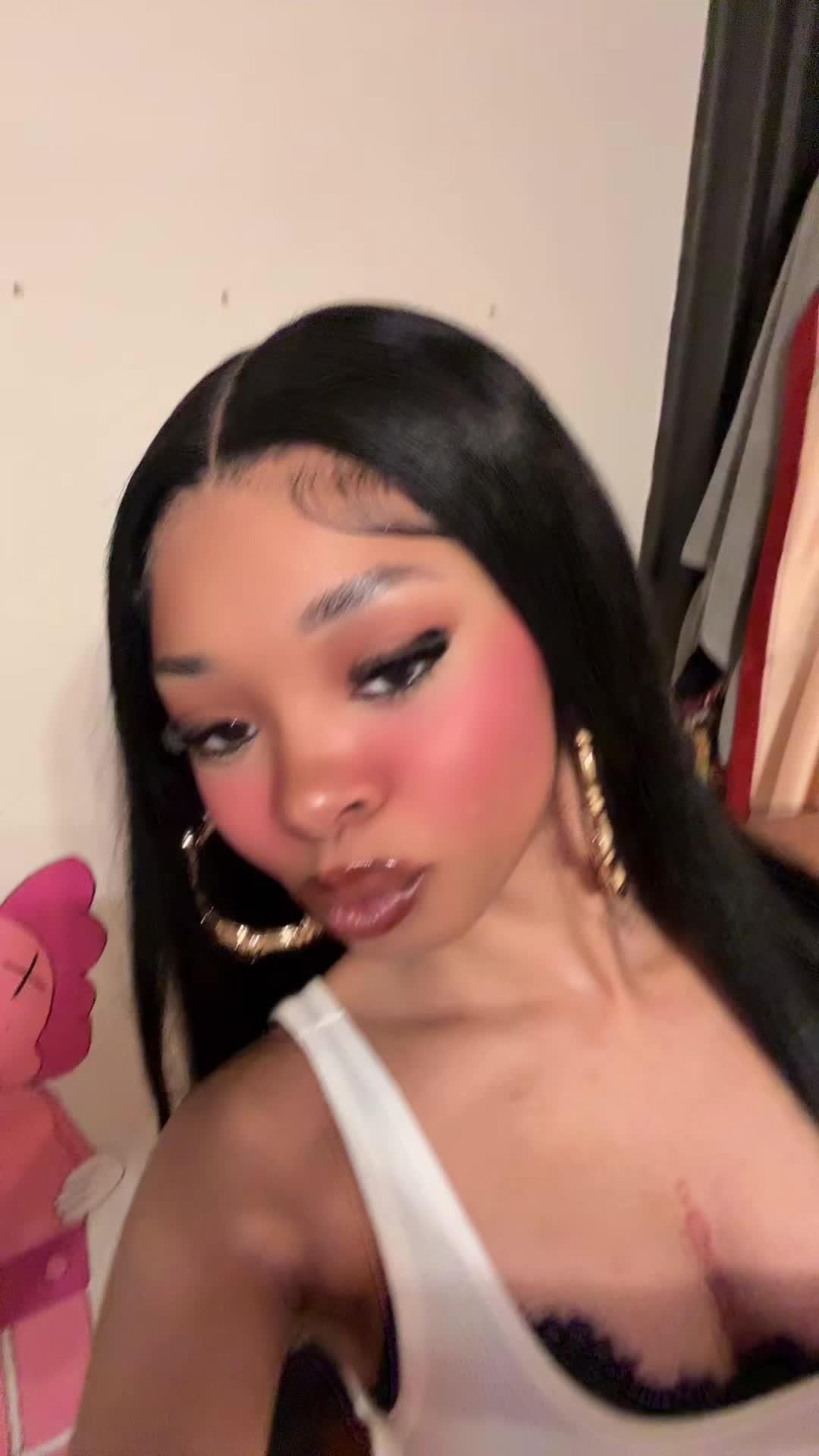 @💋