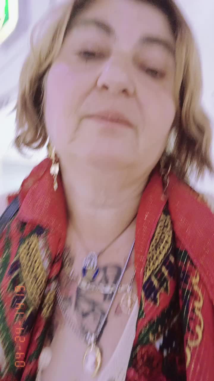 @Annavioca