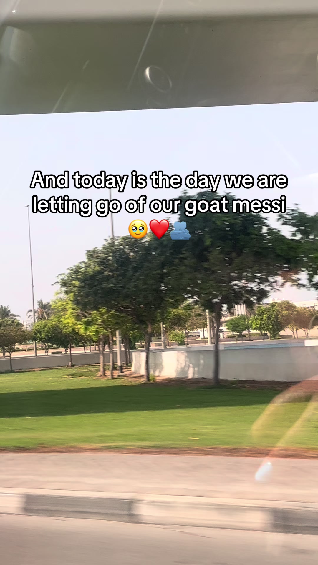 @Ezzy💜🦋