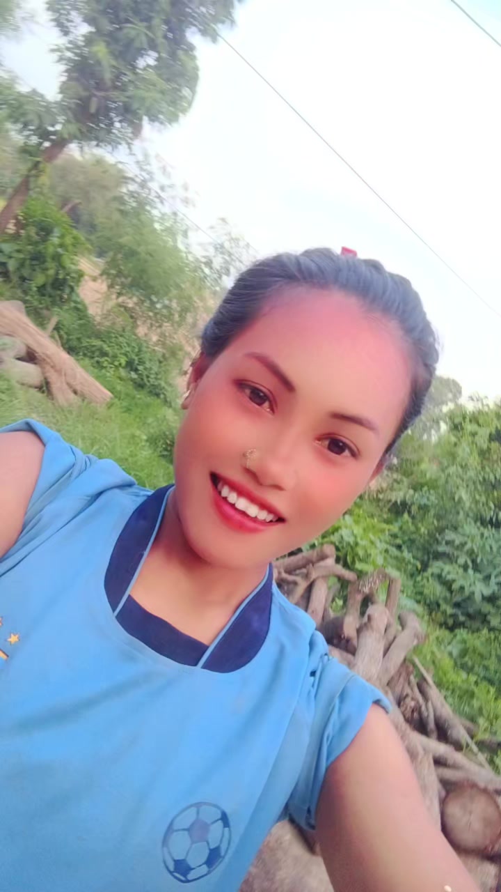 @MrS...KaThArIyA..🥀..💟..🤞