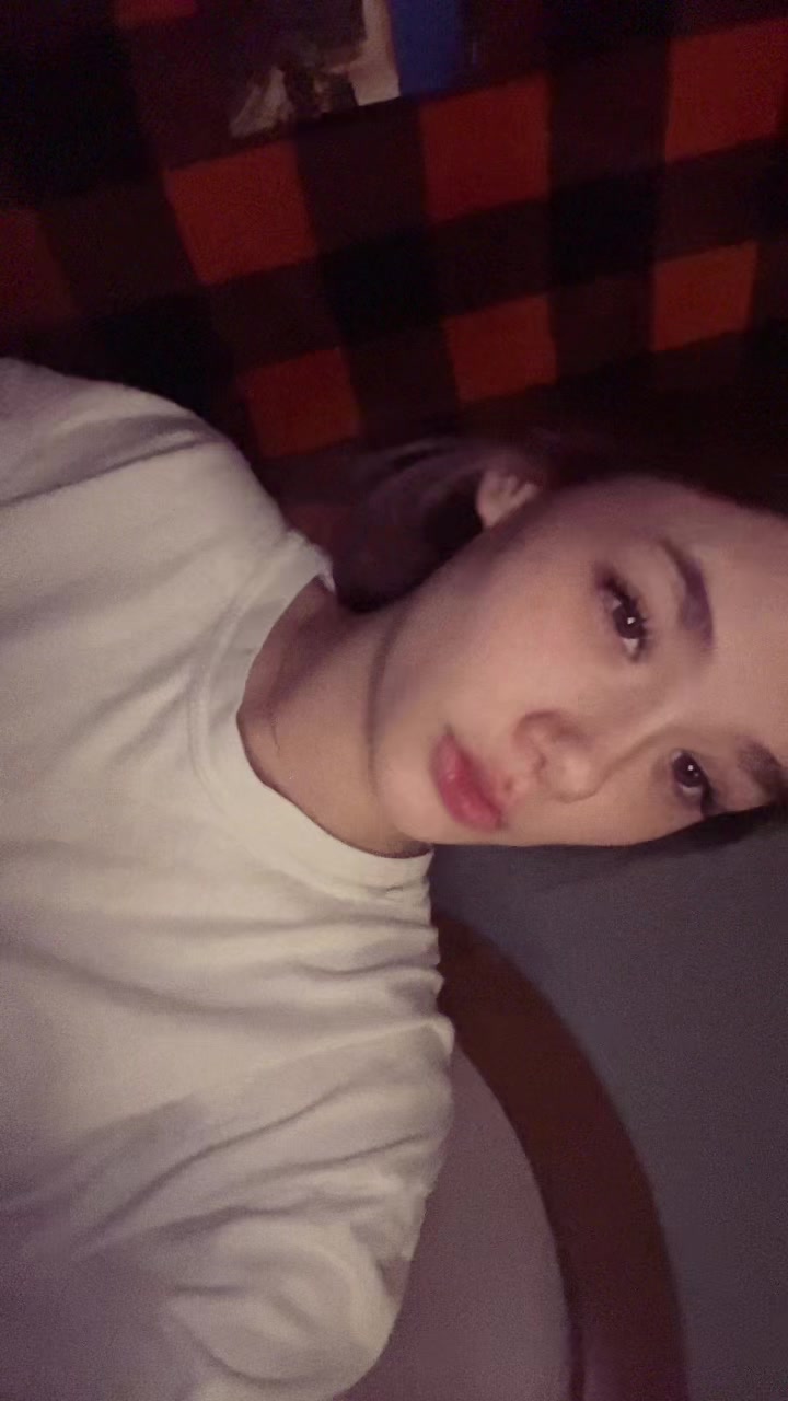 @Izabella💚
