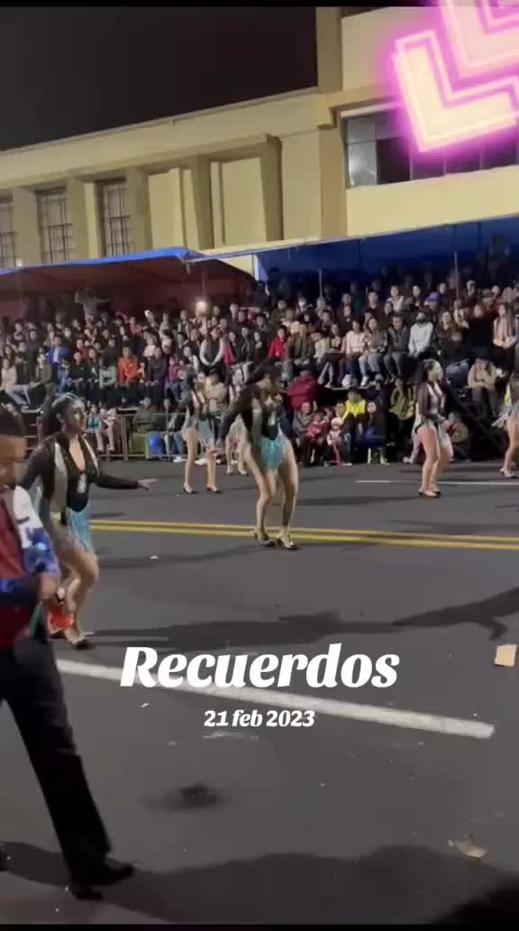 @Anadelrio Oficial
