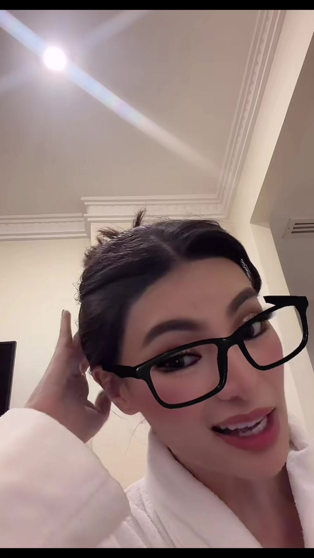 @Erica & Frank ๐ต๐ญ๐บ๐ธ