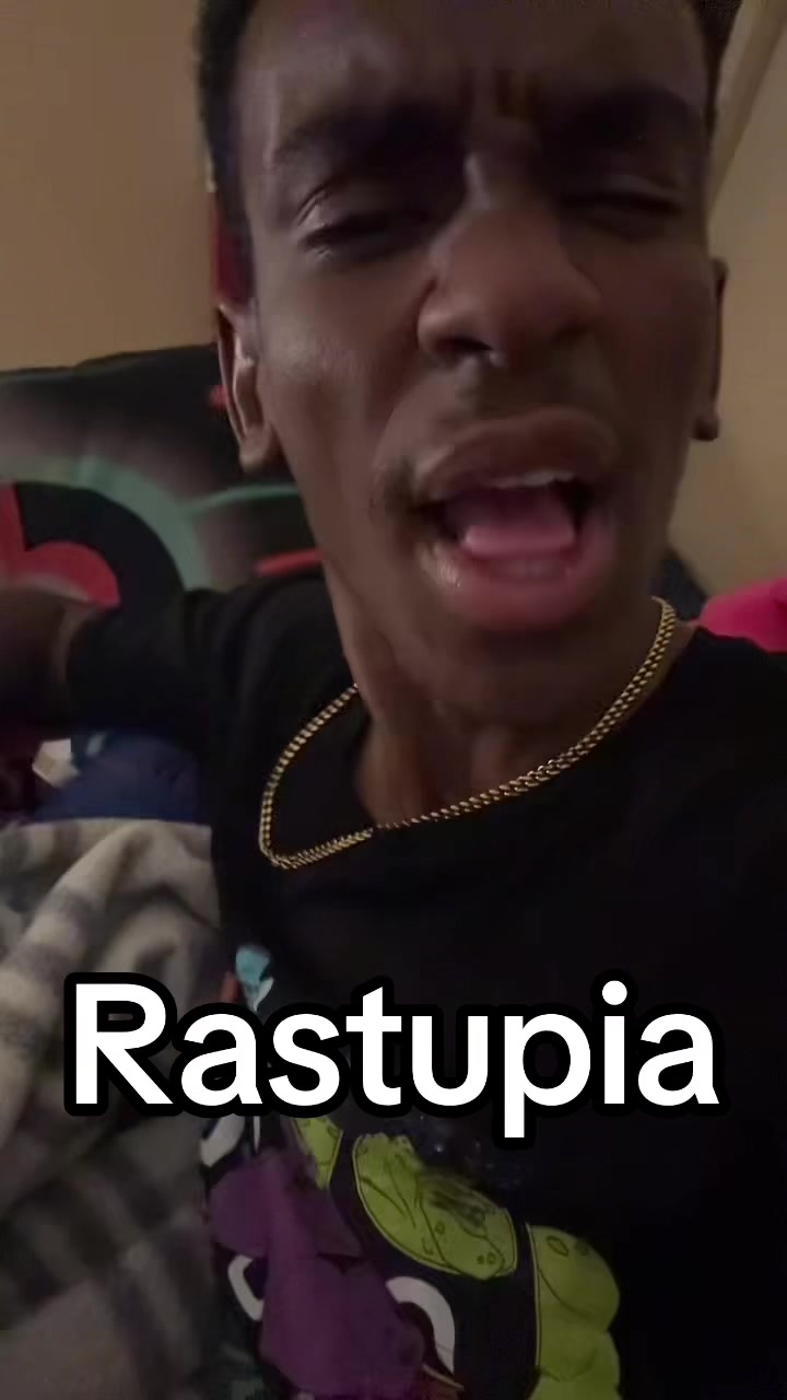 @user25096739871