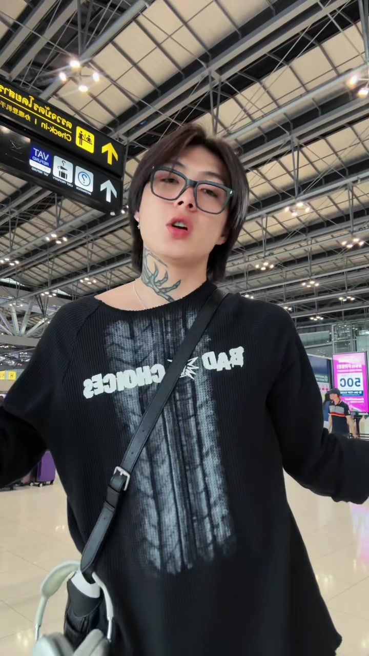 @TEN YUJIN