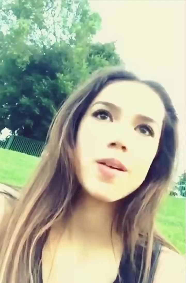 @🐰