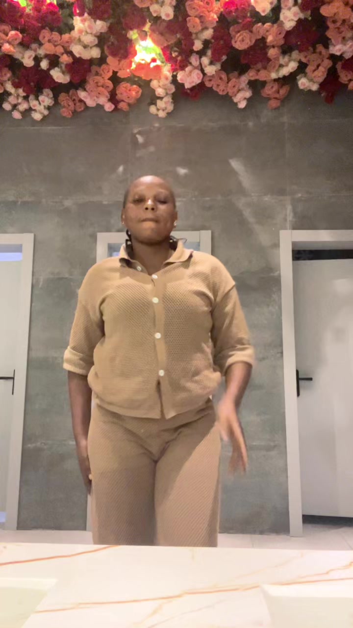 @Oluwabukola