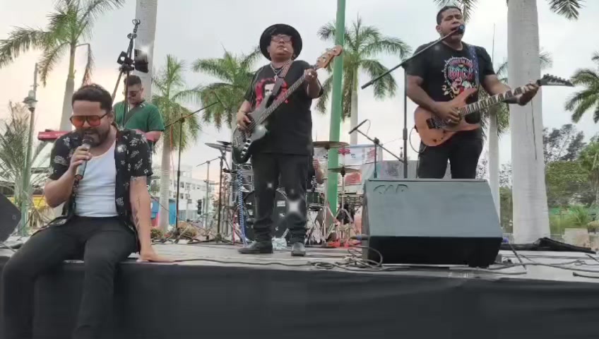 @LosBurdelOficial
