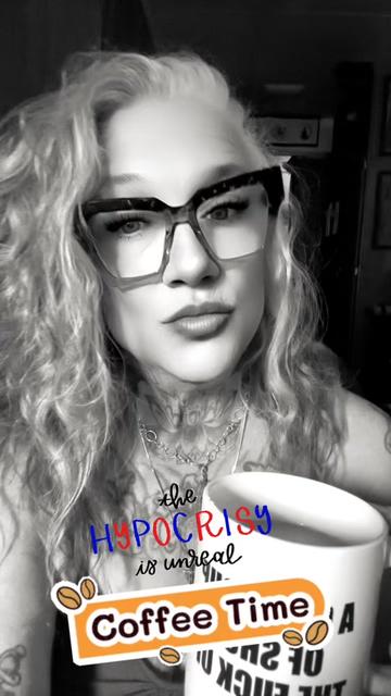 @Leighna Queen of Trolls