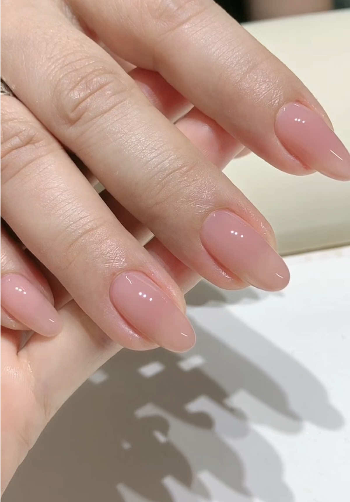 @ROUNI NAILS