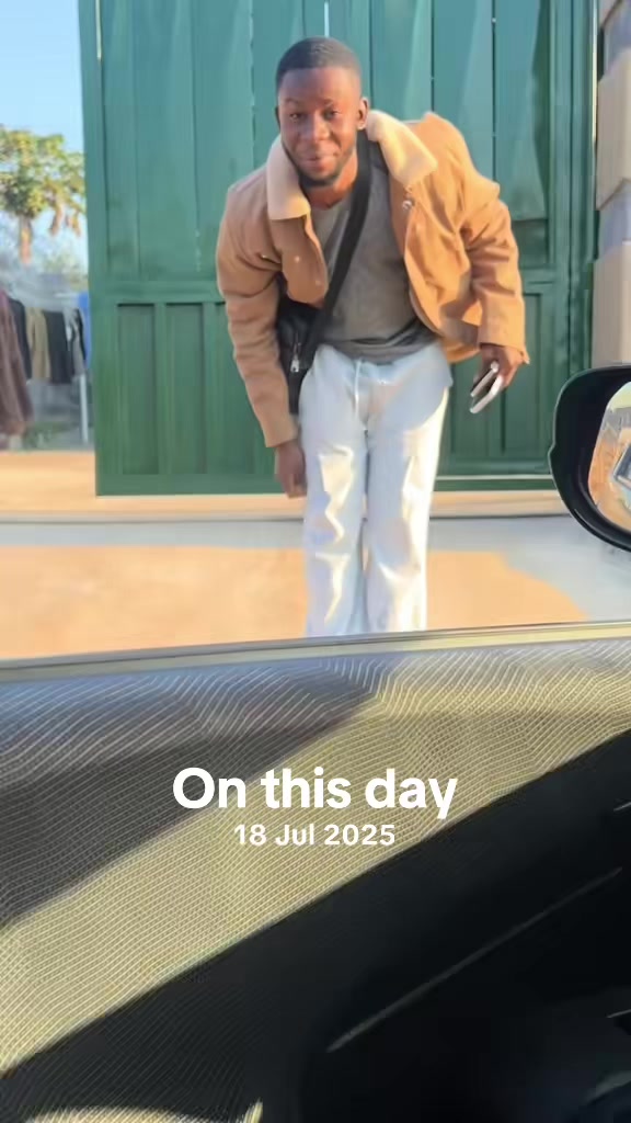 @COCO Zm