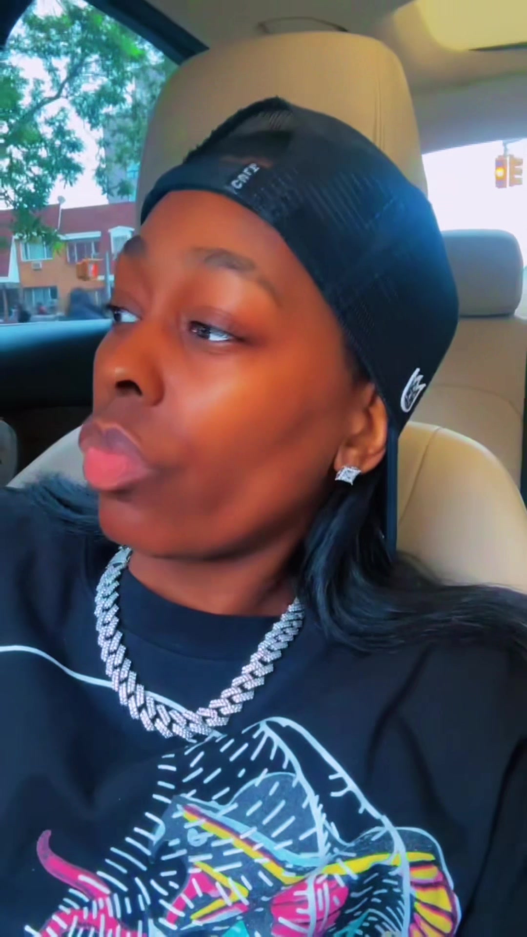 @Tayrenee