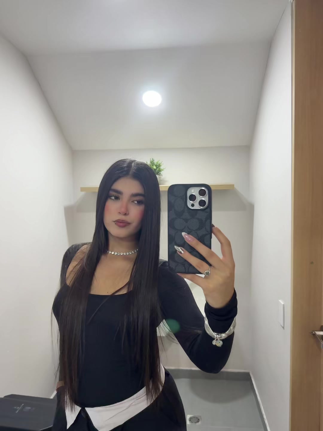 @Lucianaxc
