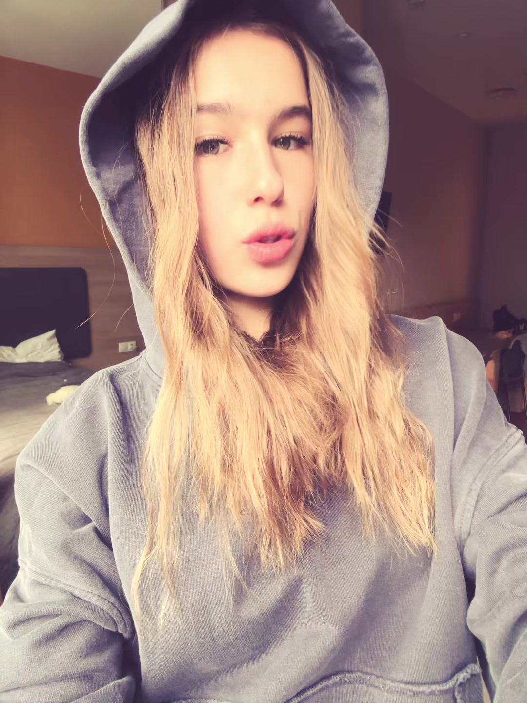 @леночка🎀🤍🌷