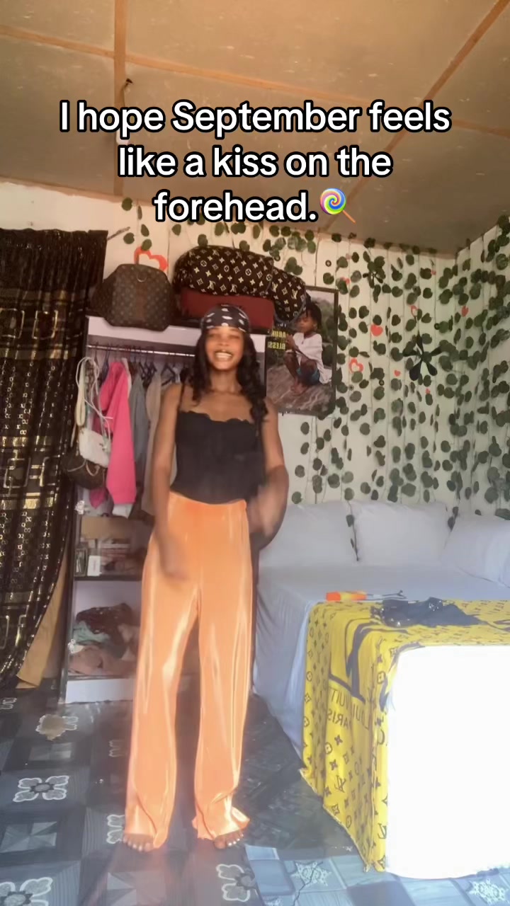 @queencyelizabeth
