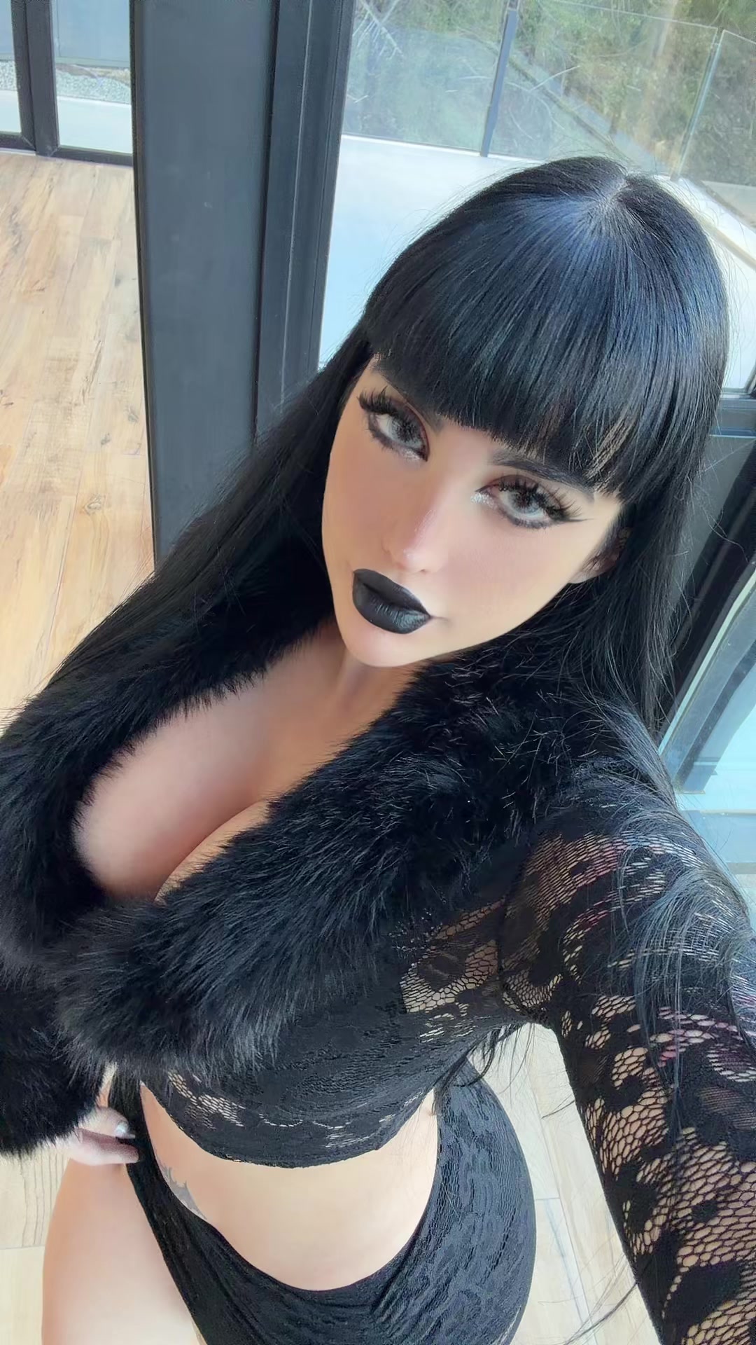 @𝕯𝖊𝖒𝖔𝖓𝖒𝖎𝖐𝖆🖤