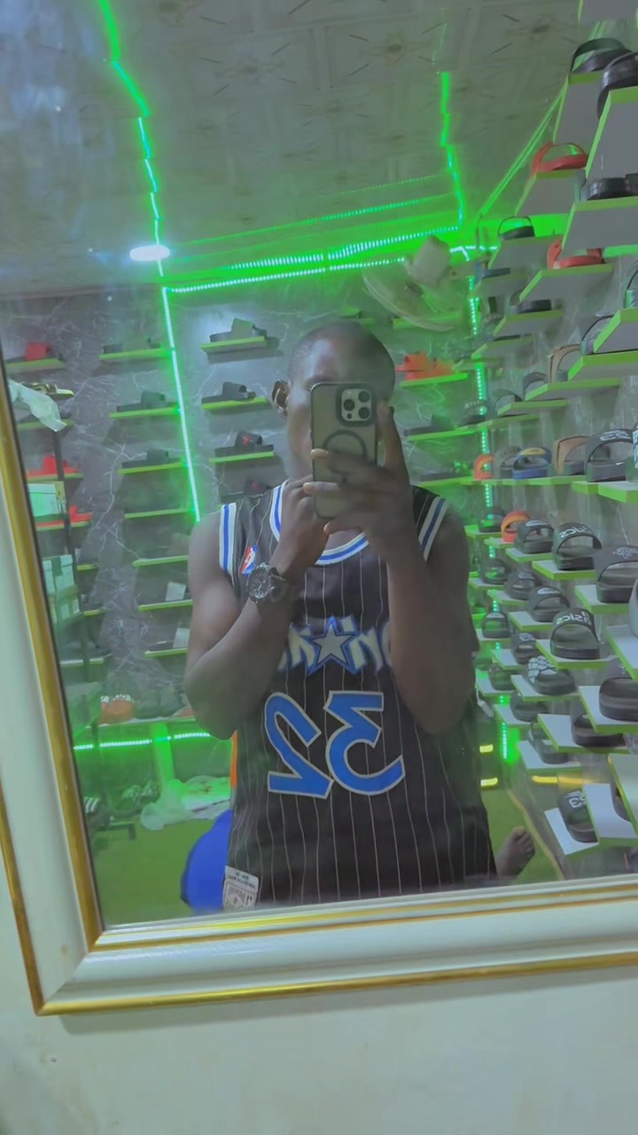 @mboss white
