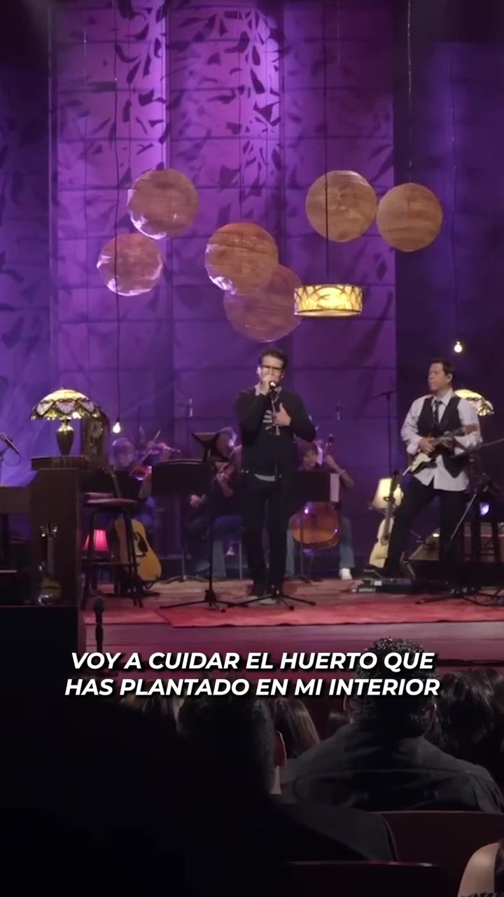 @Jesús Adrián Romero