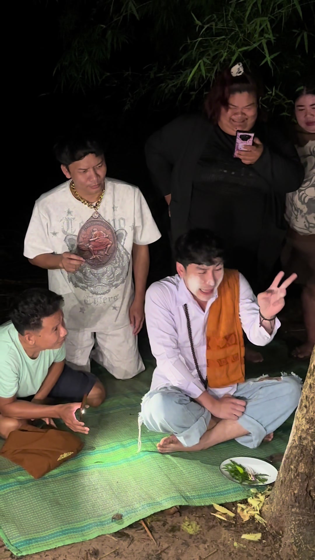 @Pongsagorn Saenpakdee