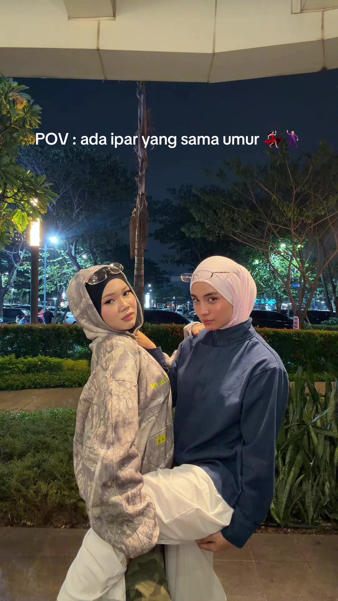 @RANIA