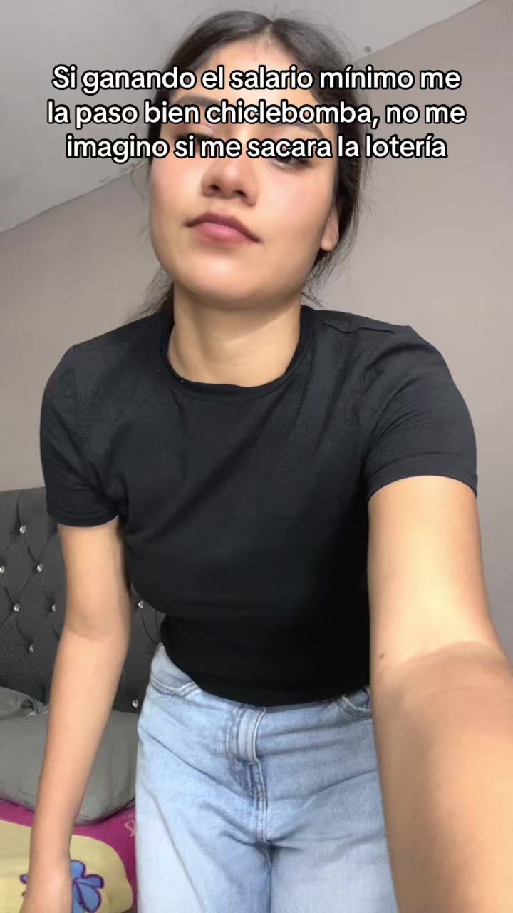 @Fatima🥨