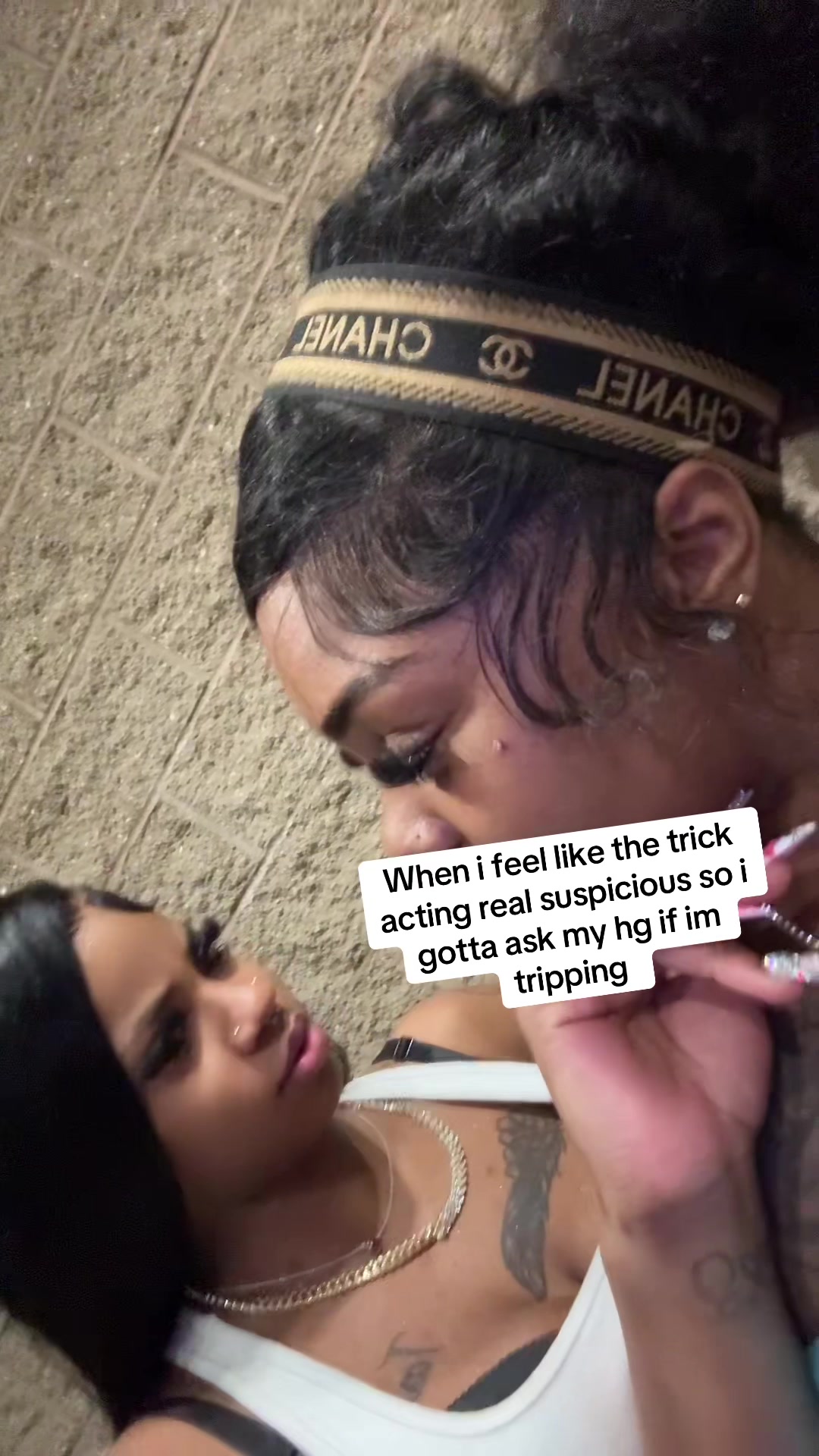 @Shantiip 👩🏽&zwj;❤️&zwj;💋&zwj;👩🏽