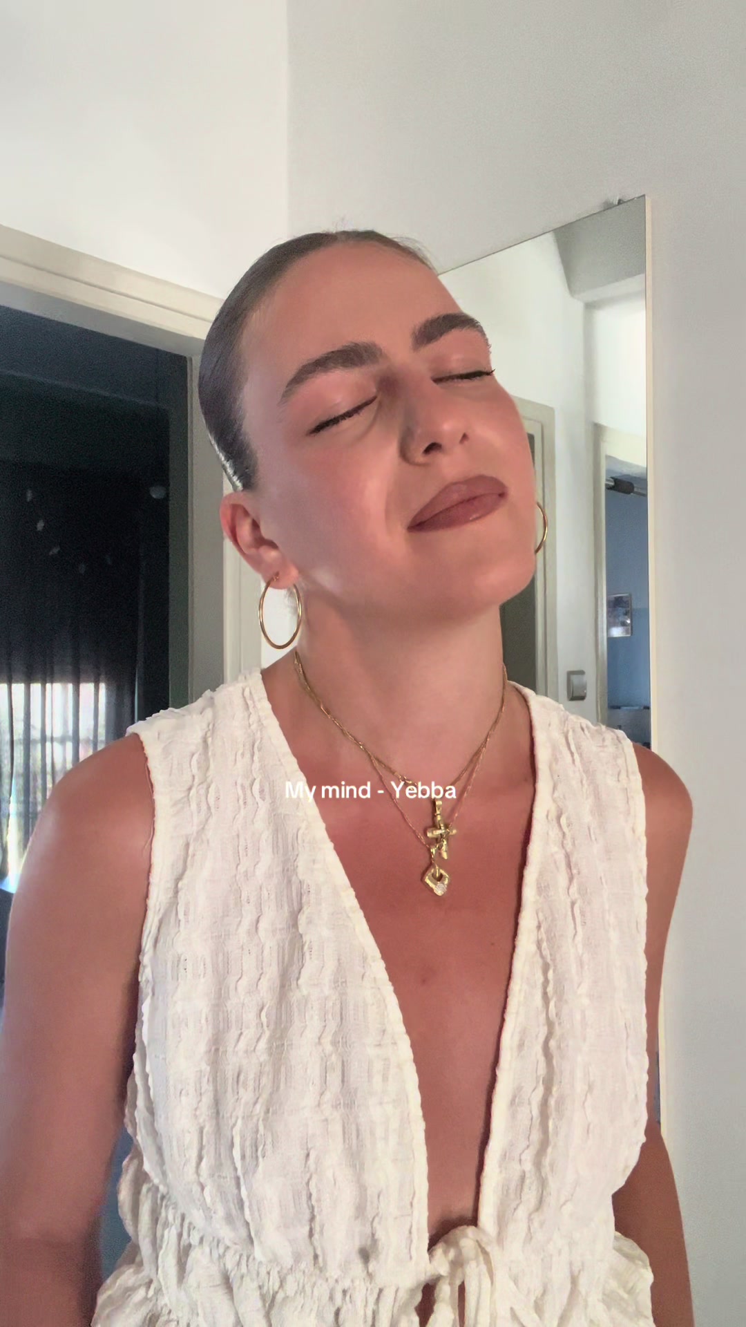 @Elena Artenian