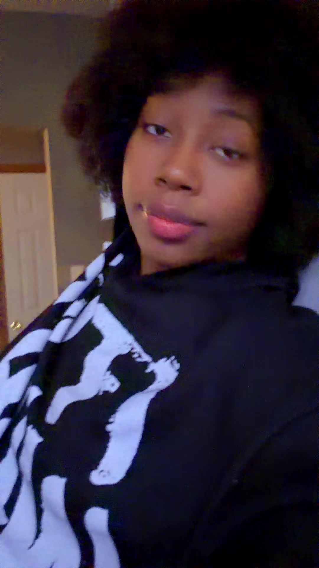 @Shishie 🌻🍫