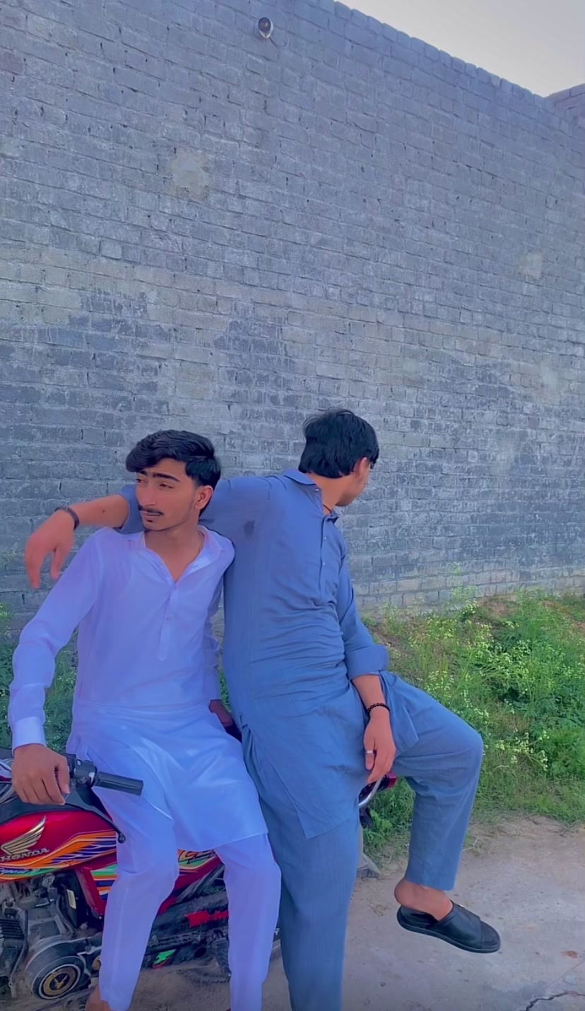 @Hassan Butt😇