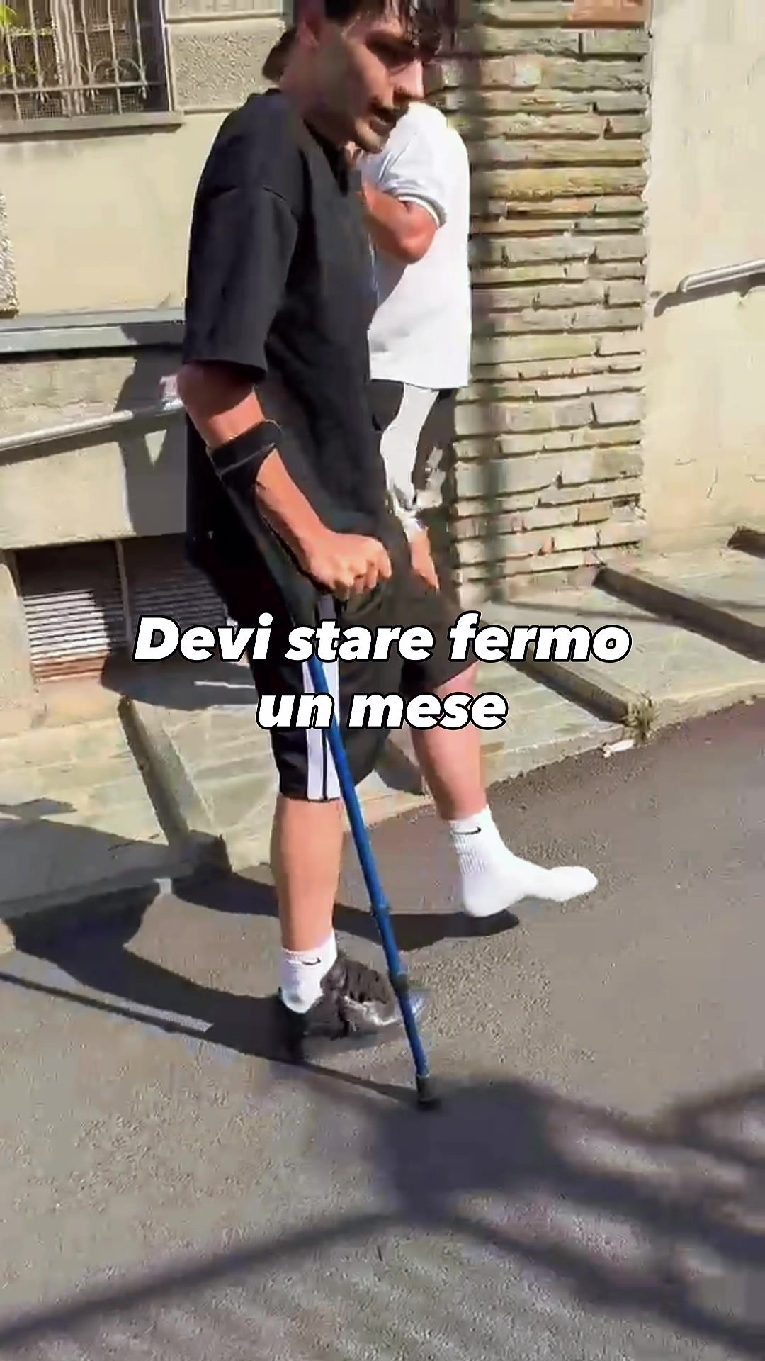 @👑
