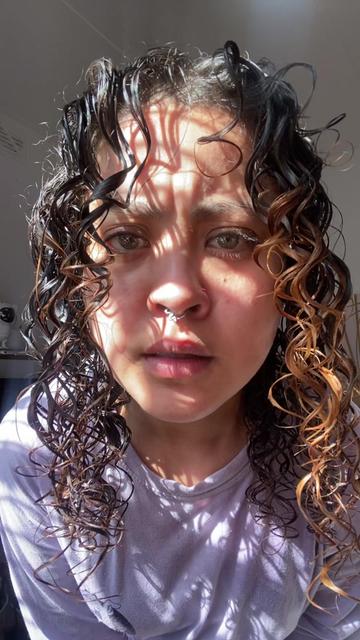 @curly chloë 🏳️🌈