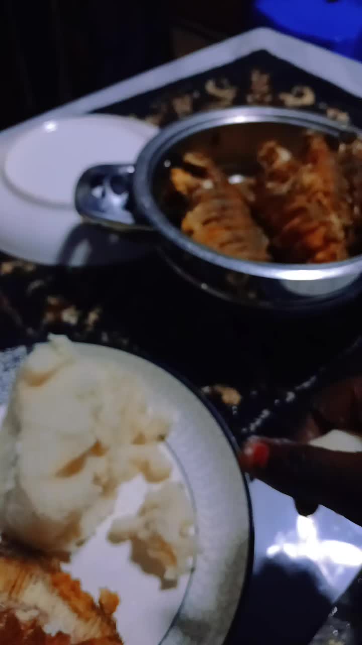 @FEMME NOIR 🇨🇩🇹🇿🇹🇷