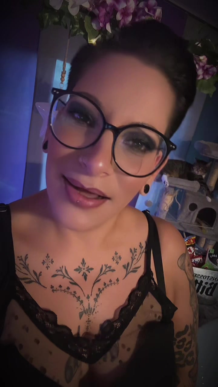@😈❤️&zwj;🔥CurvyGirl81❤️&zwj;🔥😈