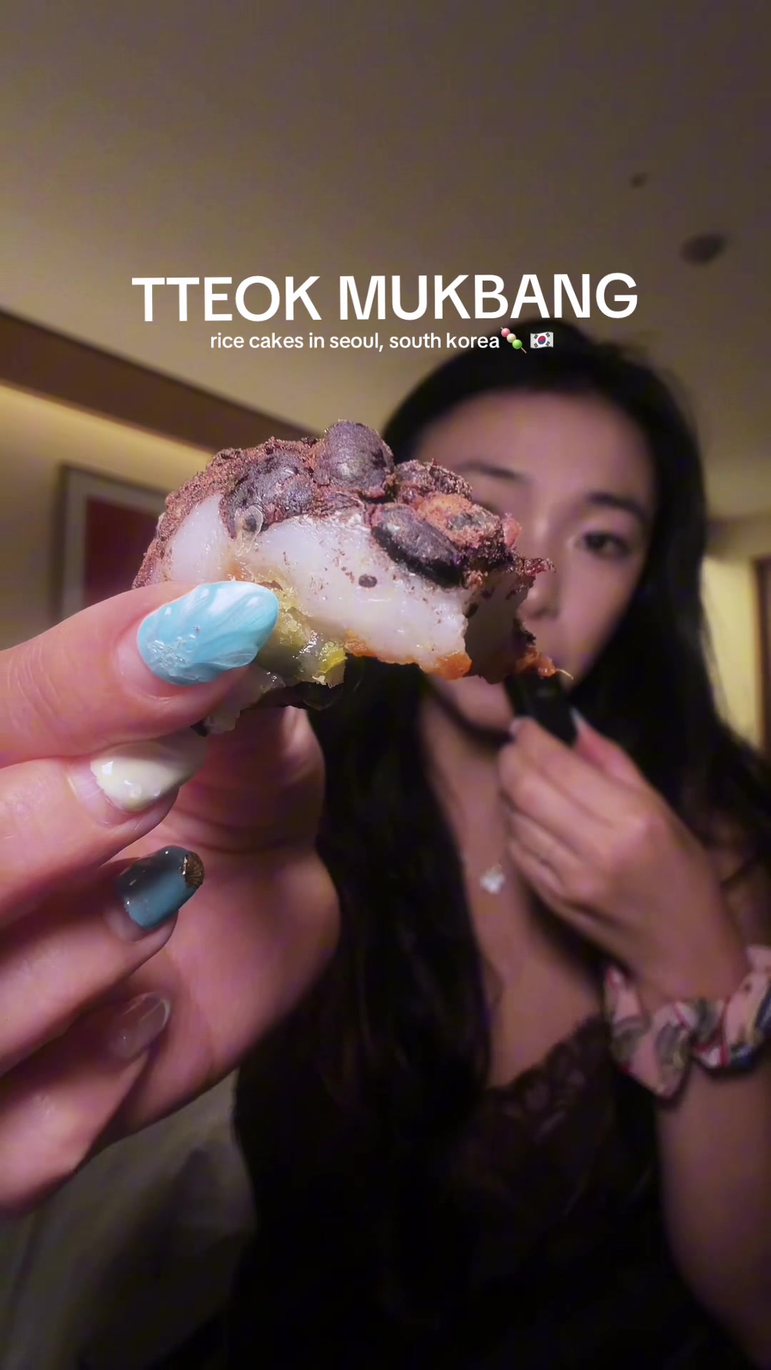 @charlikestoeat