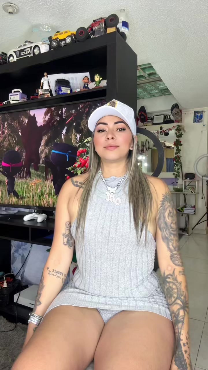 @💜LINDA LUCERO DE LA VEGA 🇨🇴