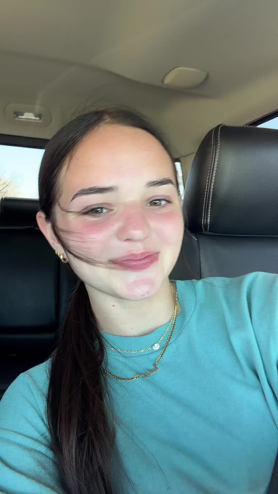 @avery nicole