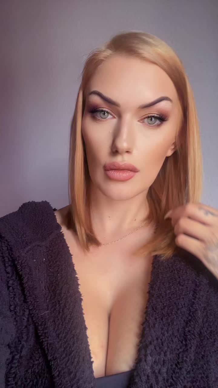 @Inked_Kira