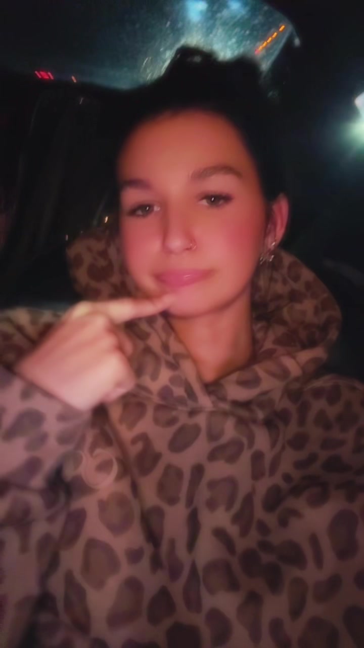 @𝓵𝓮𝓼𝓵𝓮𝔂 🐆💋