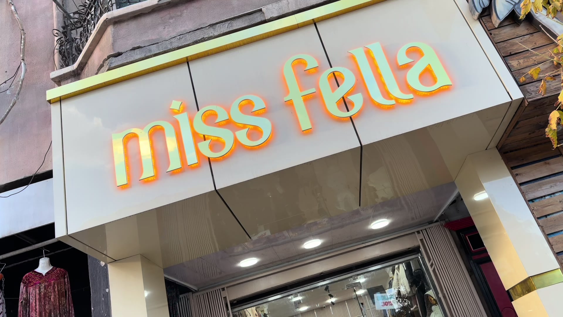 @✨Miss fella✨