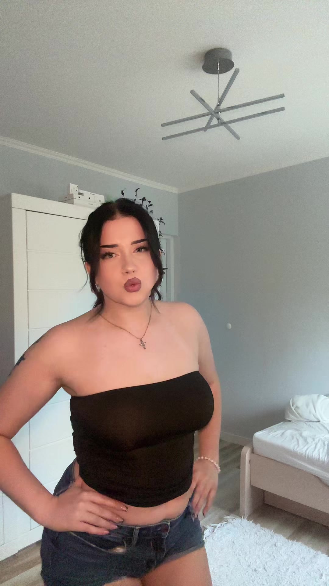 @NIYA