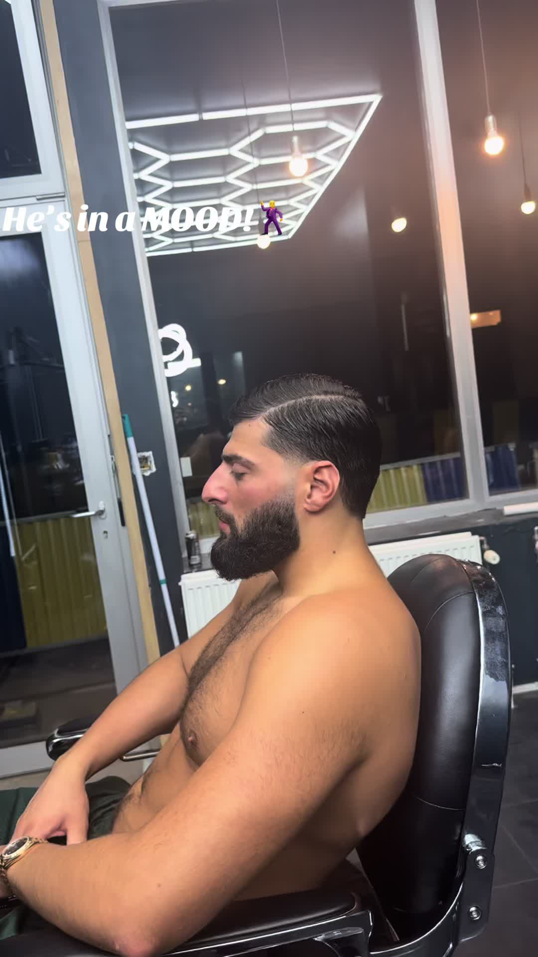 @YD BARBERS🔌