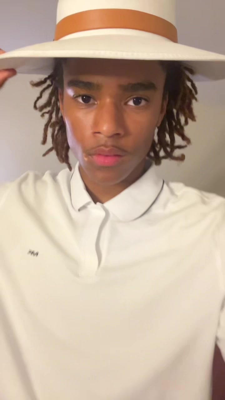 @alex
