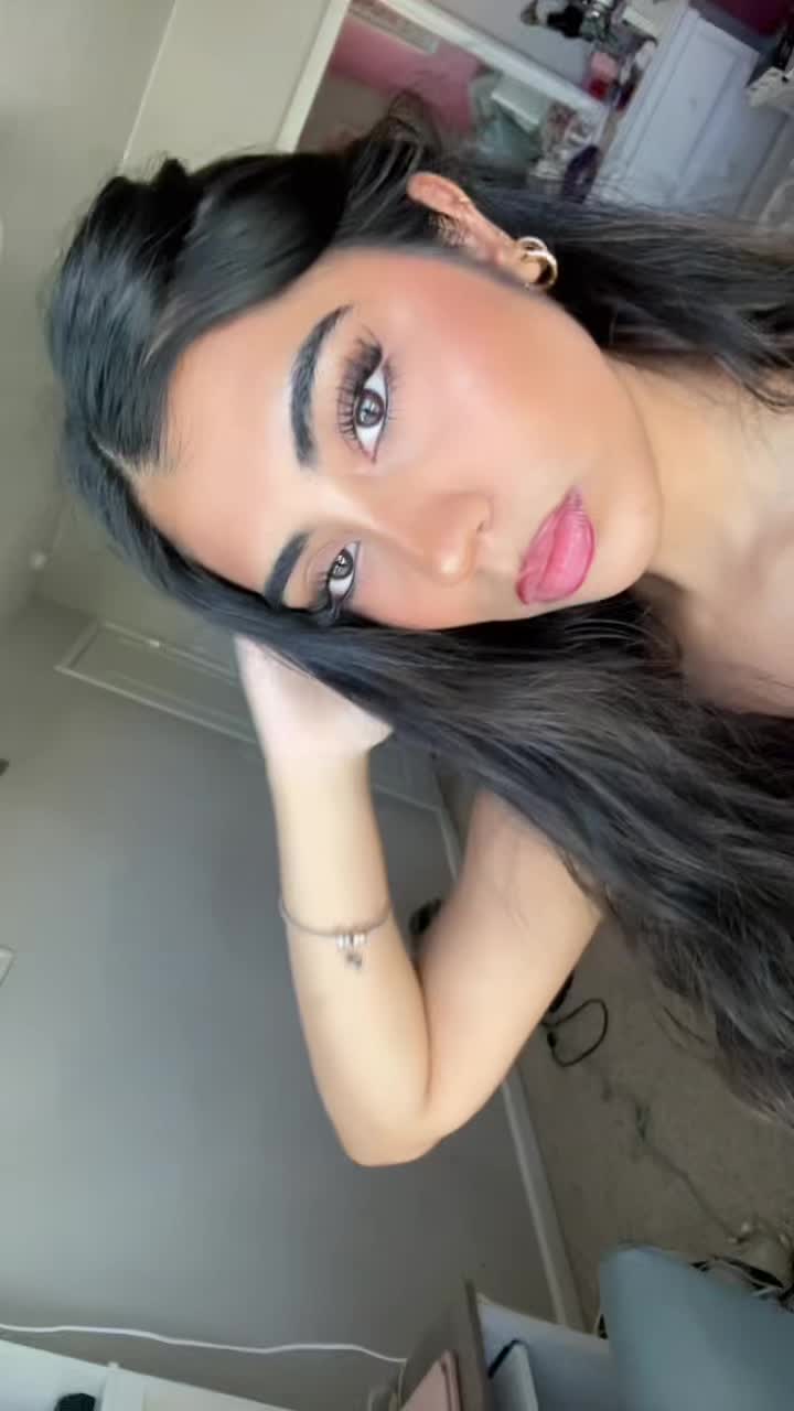 @d