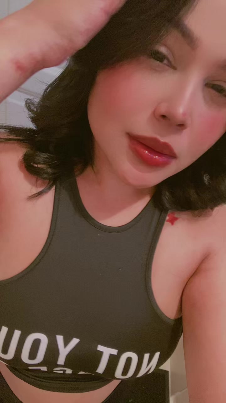 @Elizabeth monegro ✨
