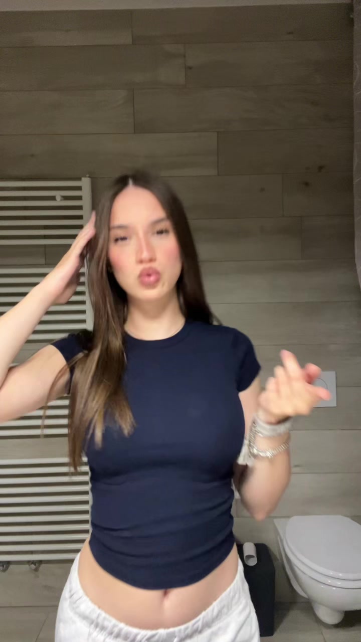 @sofiaa🍒
