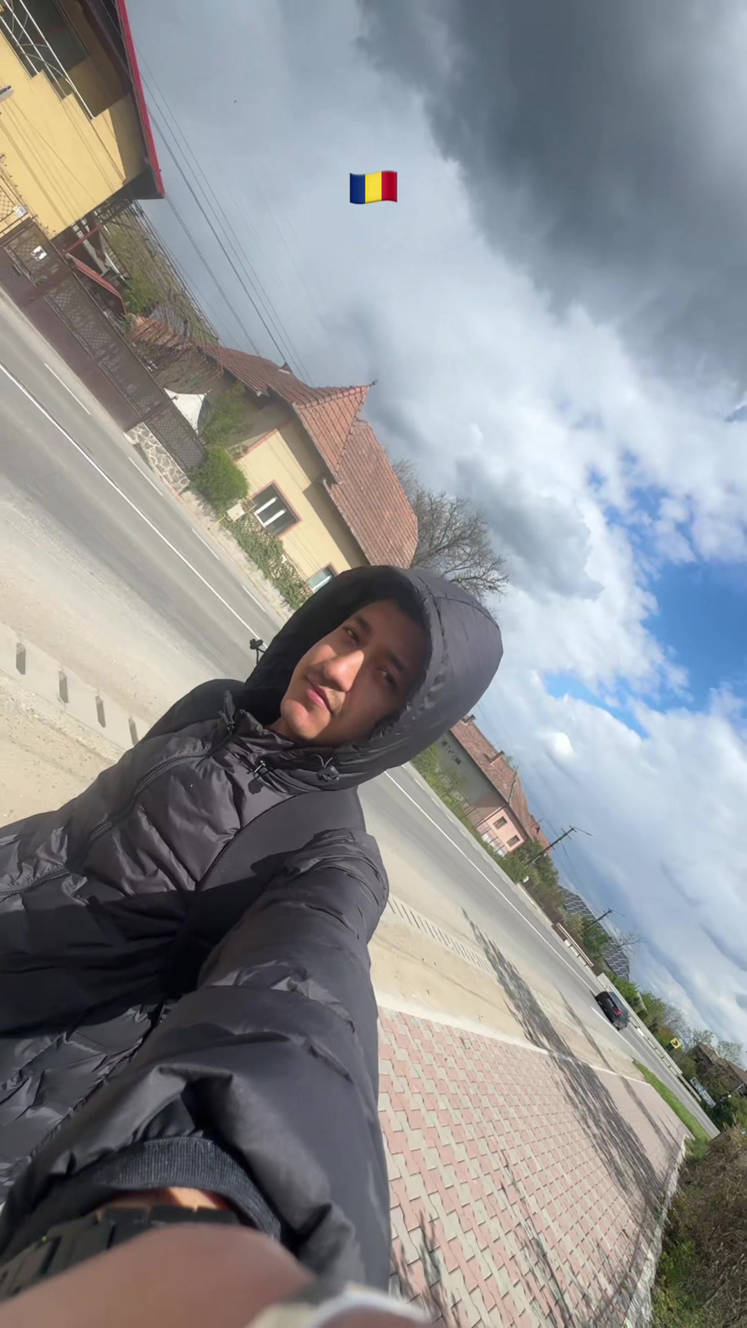 @Sammy Xettri
