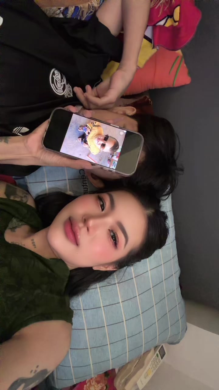 @♐️Tha zinoo 🇨🇳王丽梅 🇲🇲 5.3M✅