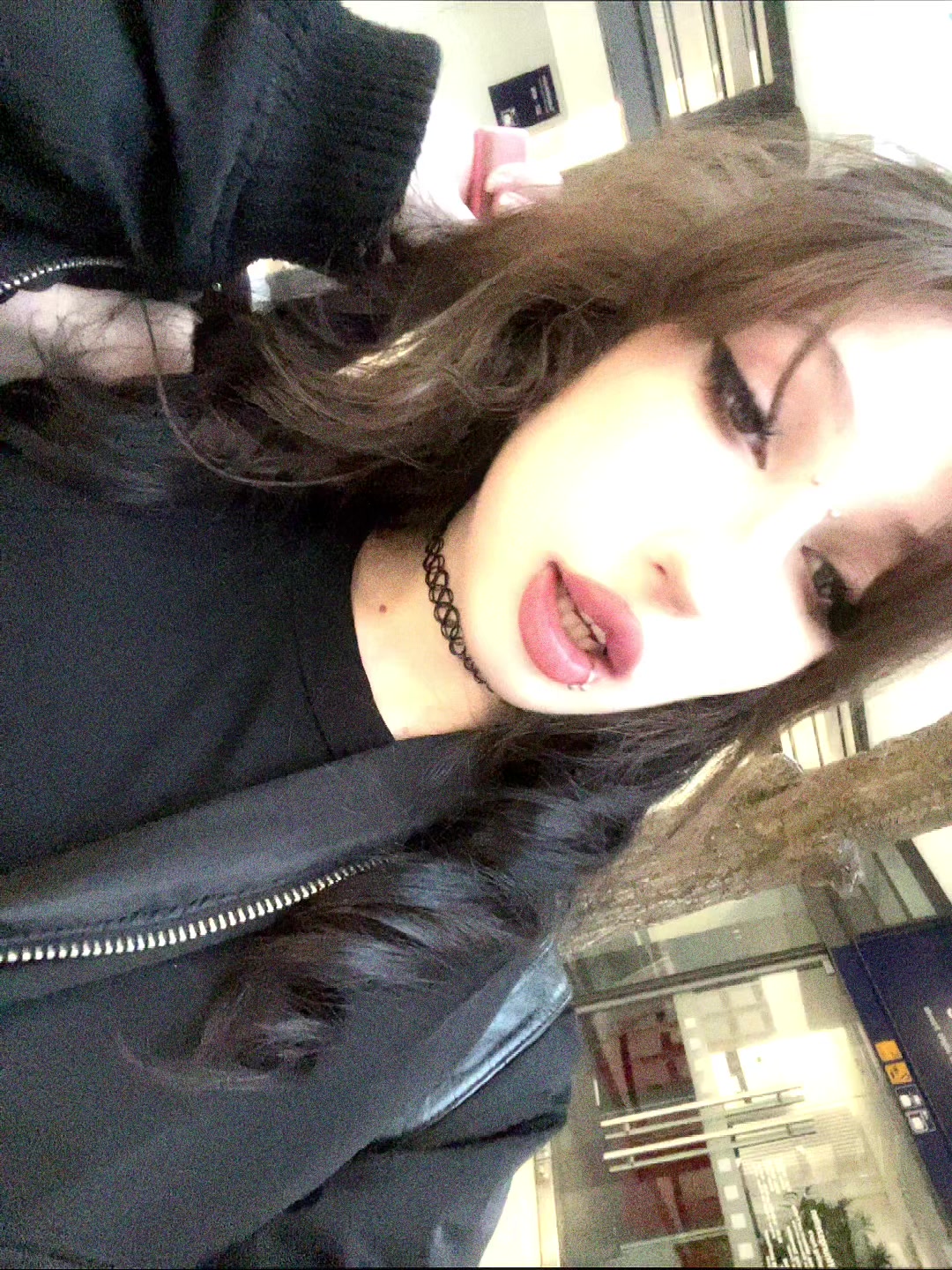 @Саш🐈&zwj;⬛