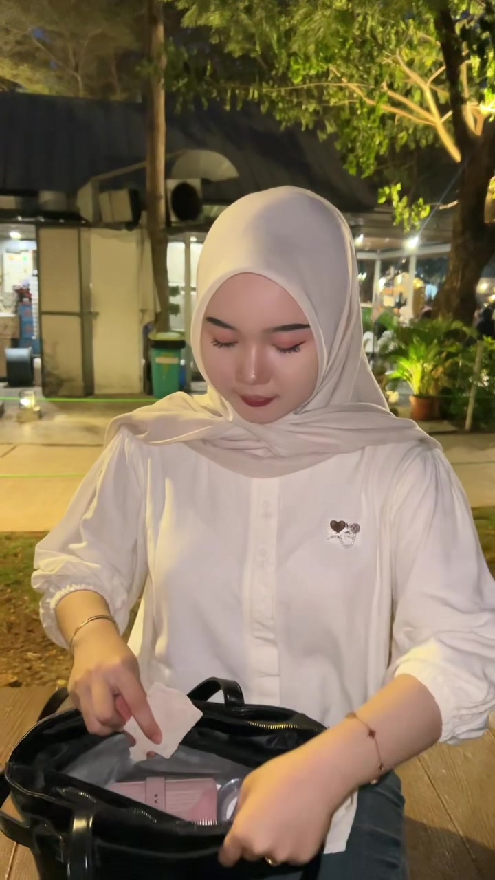 @dey🦋